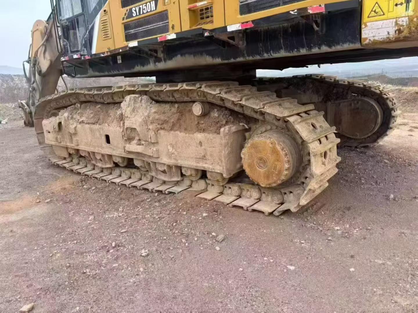 Used Sany SY750H Excavator 2016 Model / 2