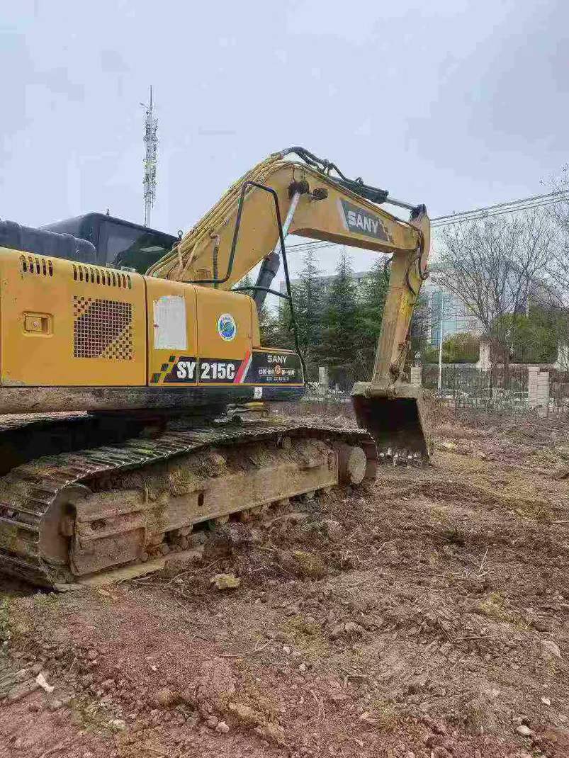 Compre Escavadeira Sany SY195C Usada / 3
