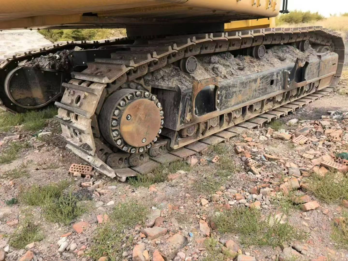 Used Caterpillar 374D Excavator 2016 Model / 4