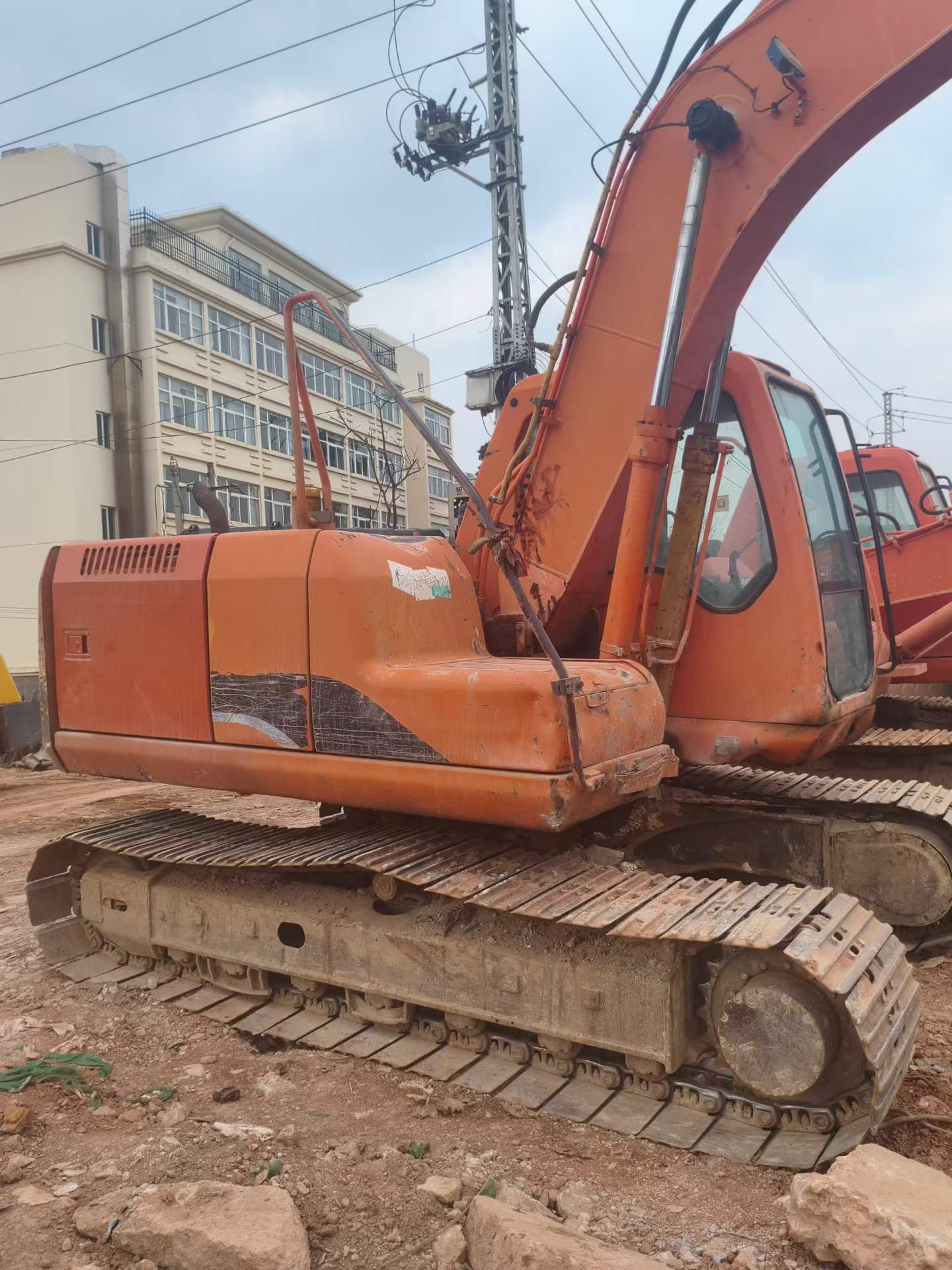 Used Doosan DH150 Excavator 2016 Model / 4