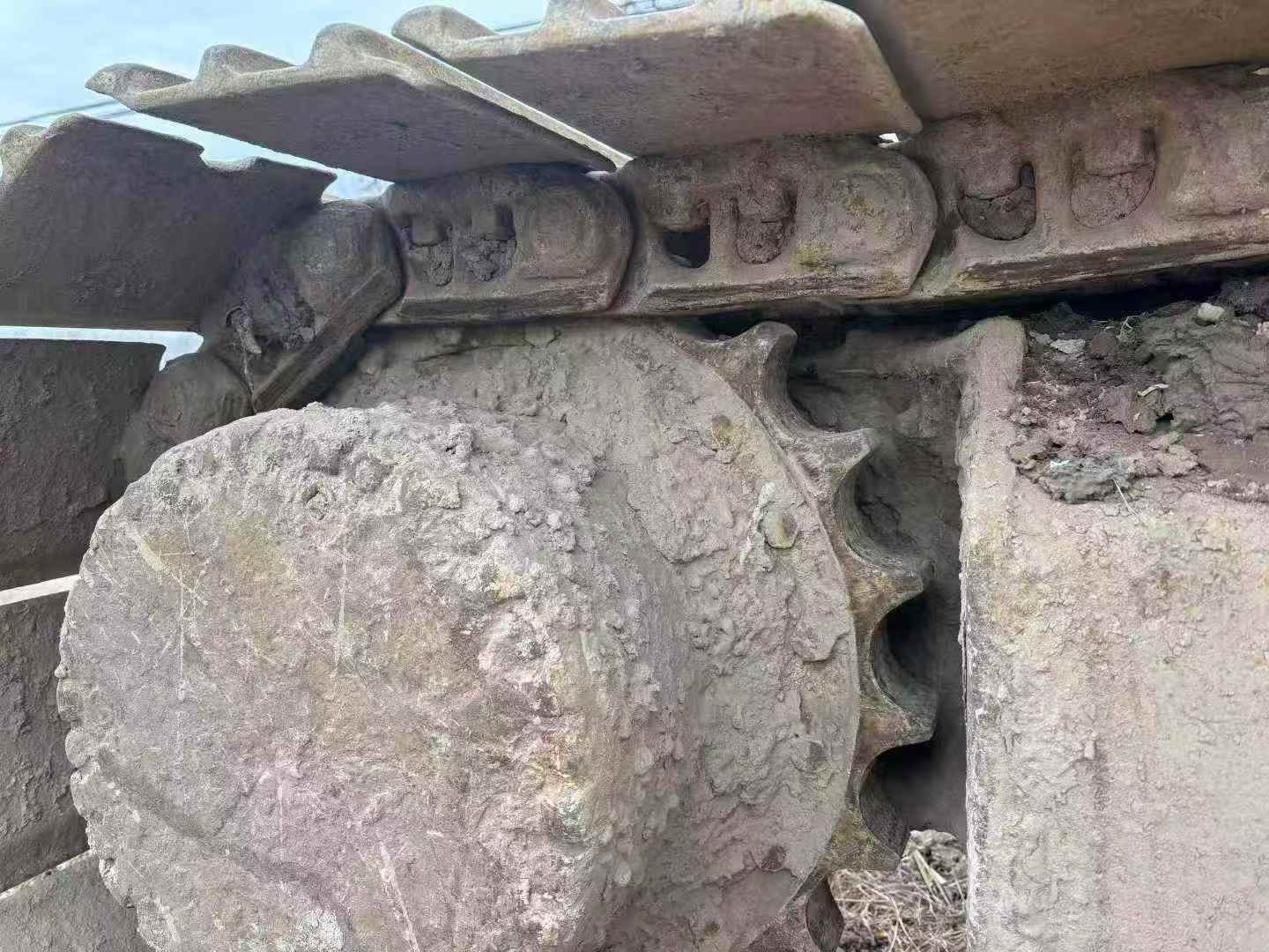 Used Komatsu PC200-7 Excavator 2007 Model / 8