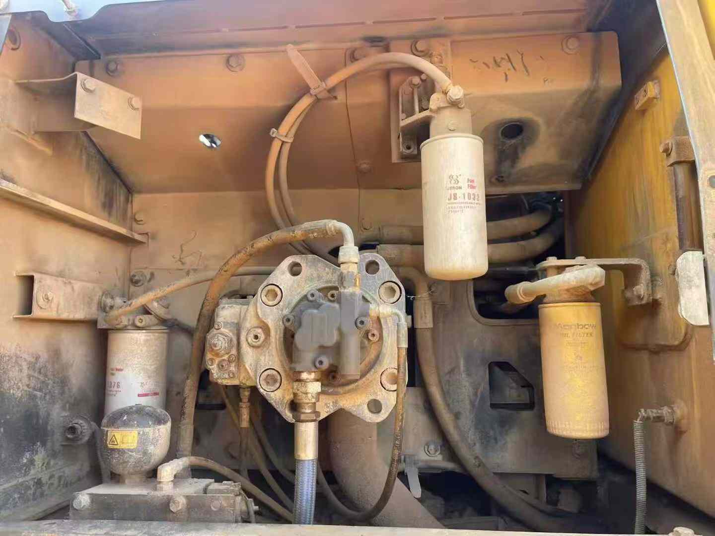 Used Volvo EC200 Excavator 2019 Model / 2