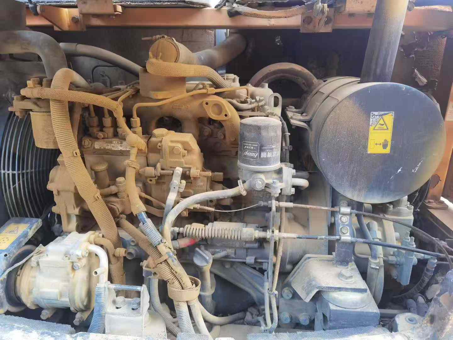 Compre Escavadeira Sany SY60C Usada / 6