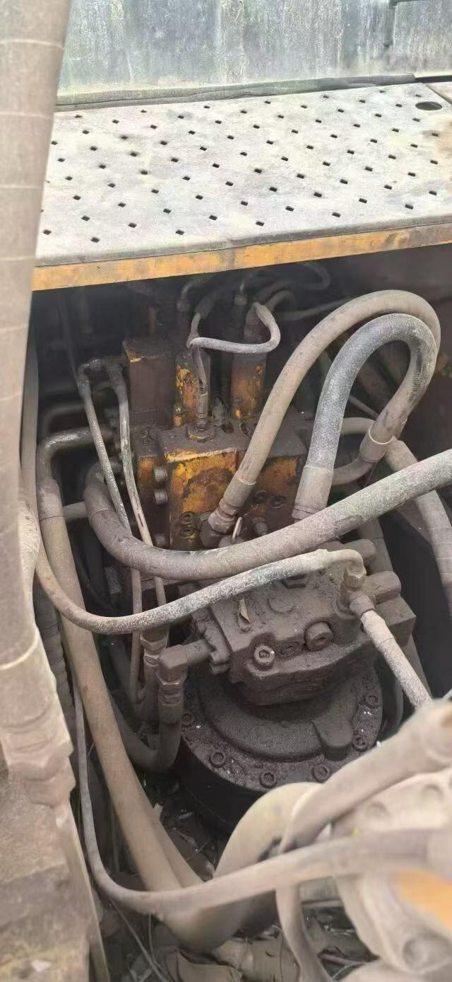 Used Hyundai R215-9C Excavator 2016 Model / 6