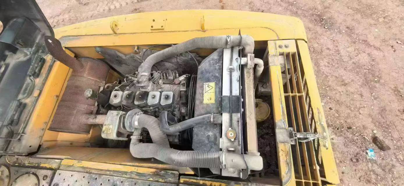 Used Hyundai R215-9C Excavator 2016 Model / 3