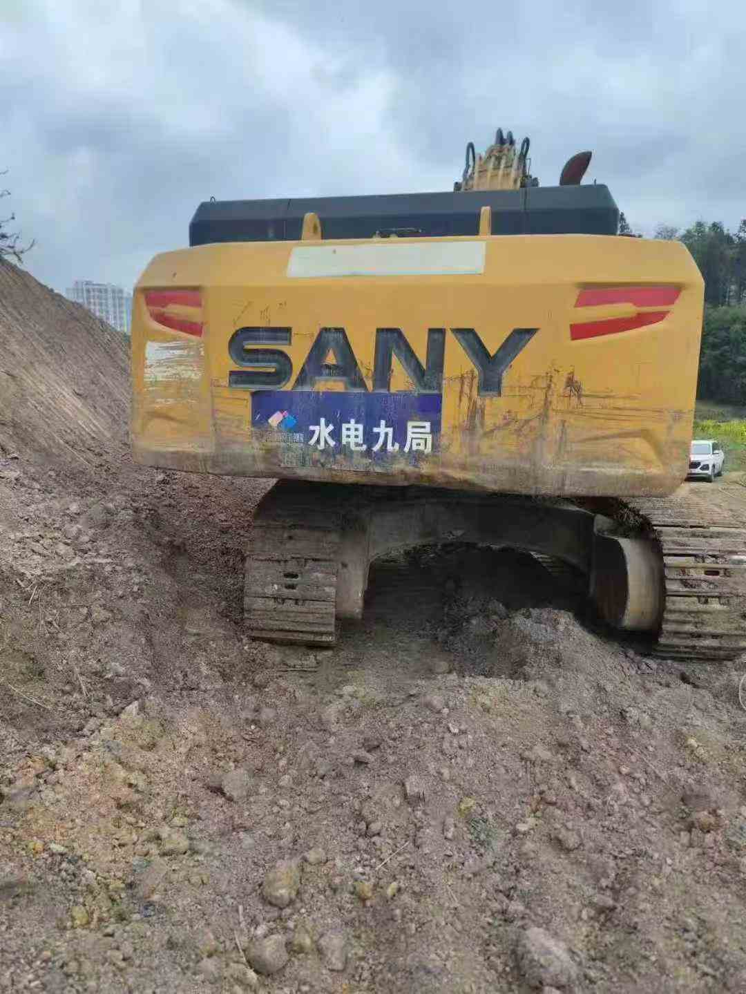 Comprar Sany SY485C Usado Escavadeira