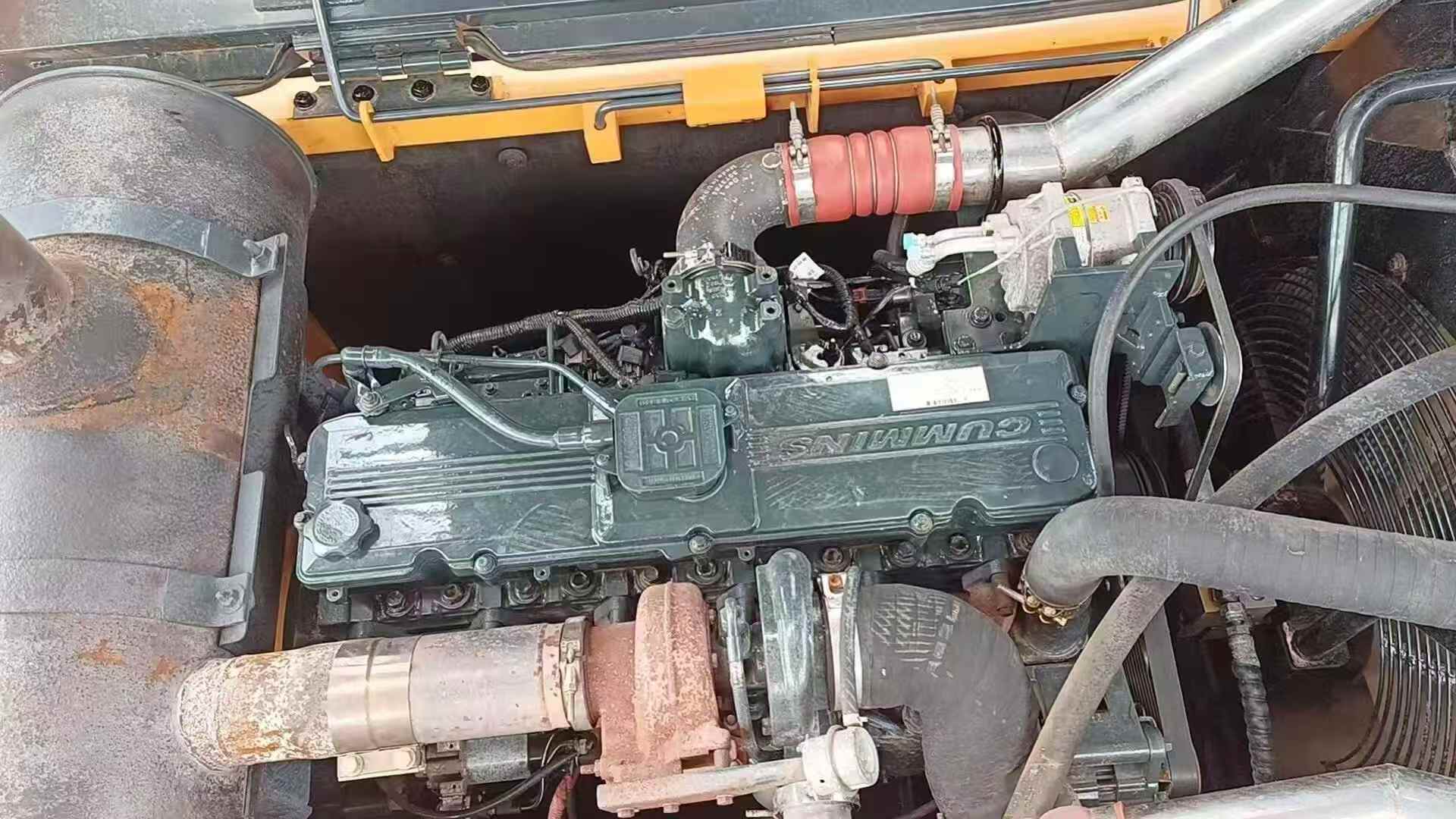 Used Hyundai R350LVS Excavator 2016 Model / 7