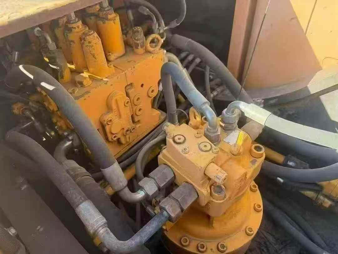 Compre Escavadeira Sany SY215C-8 Usada / 5