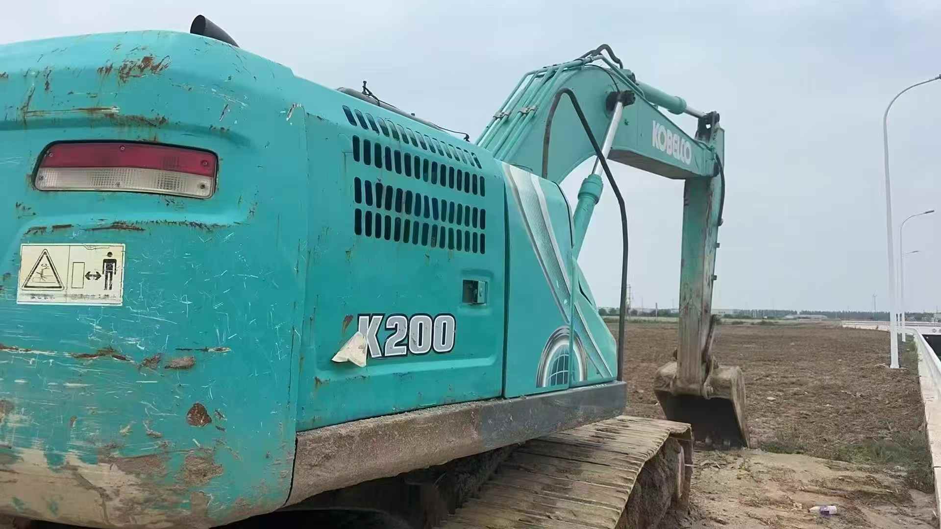 Used Kobelco SK200-10 Excavator 2018 Model / 3
