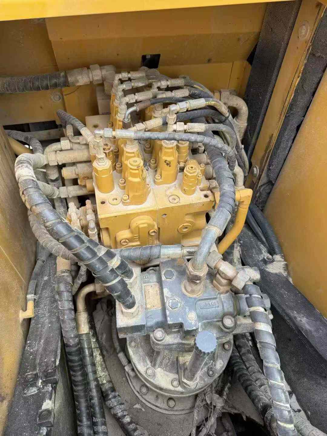 Used Sany SY125C Excavator 2020 Model / 8