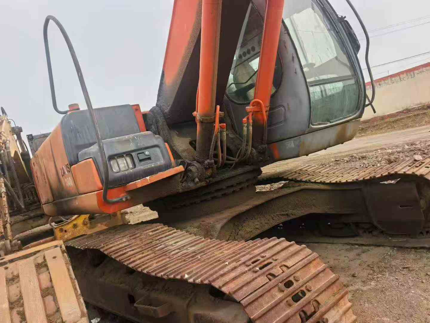 Used Hitachi EX240-6 Excavator 2016 Model / 9