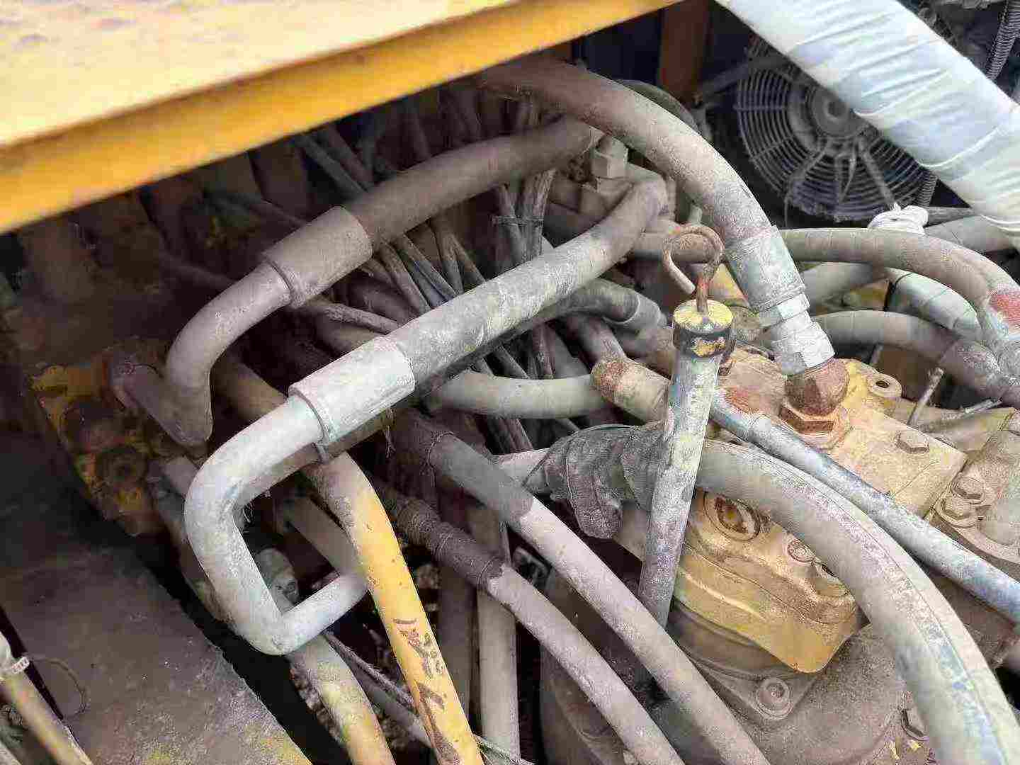 Used Caterpillar 329D Excavator 2011 Model / 3