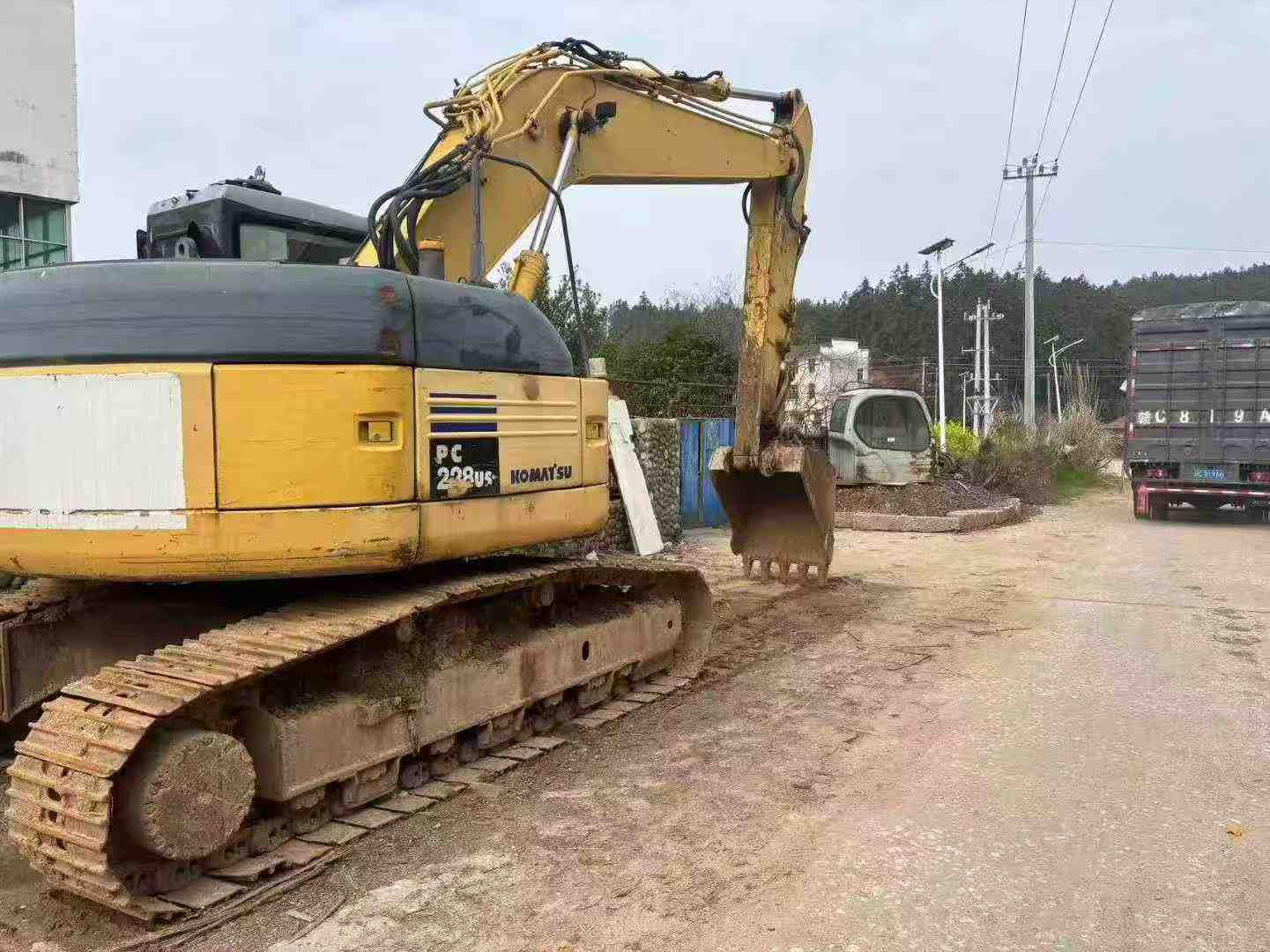 Used Komatsu PC228US-3 Excavator 2016 Model / 4