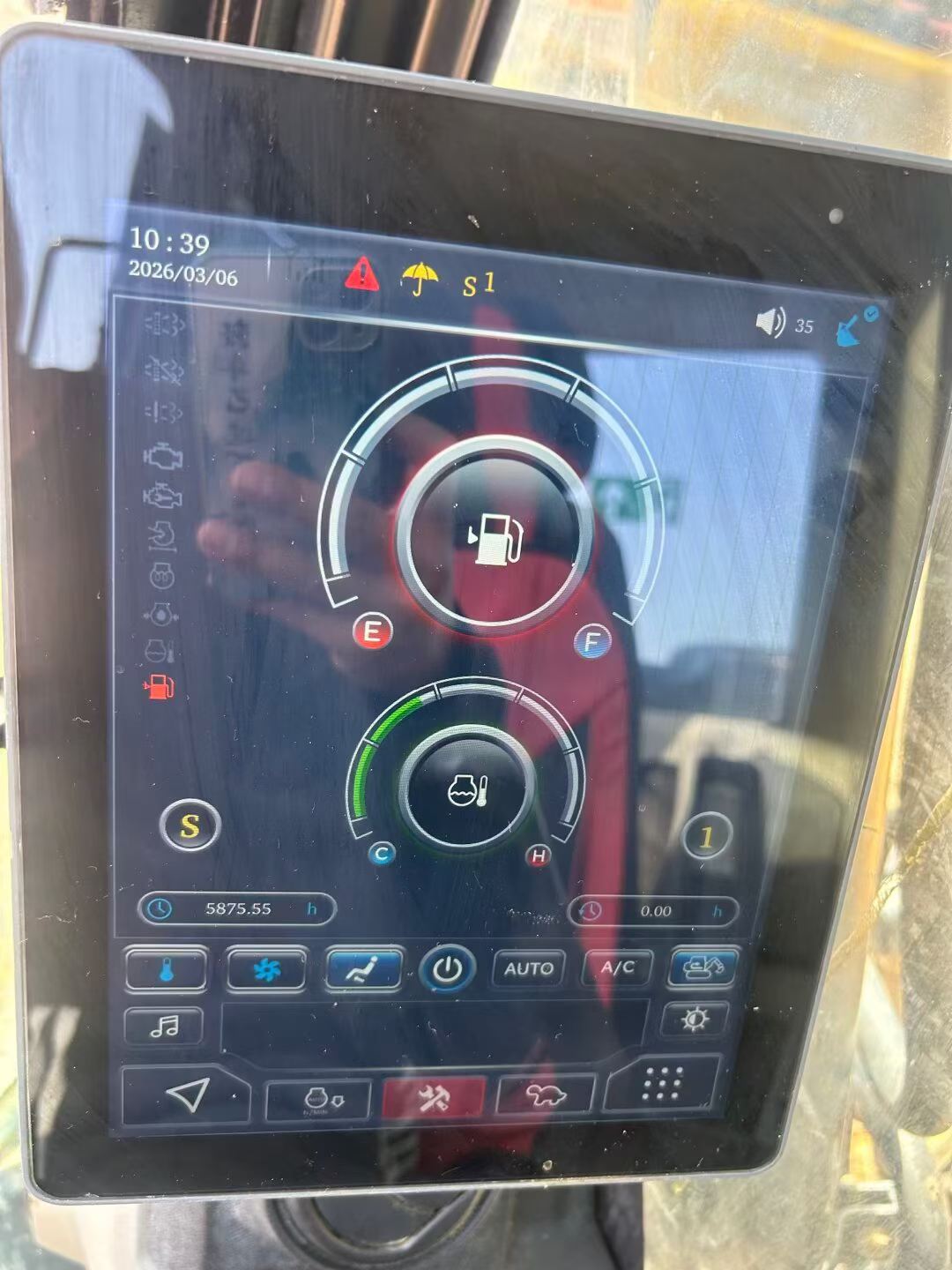 Used Sany SY200C Excavator 2021 Model / 4