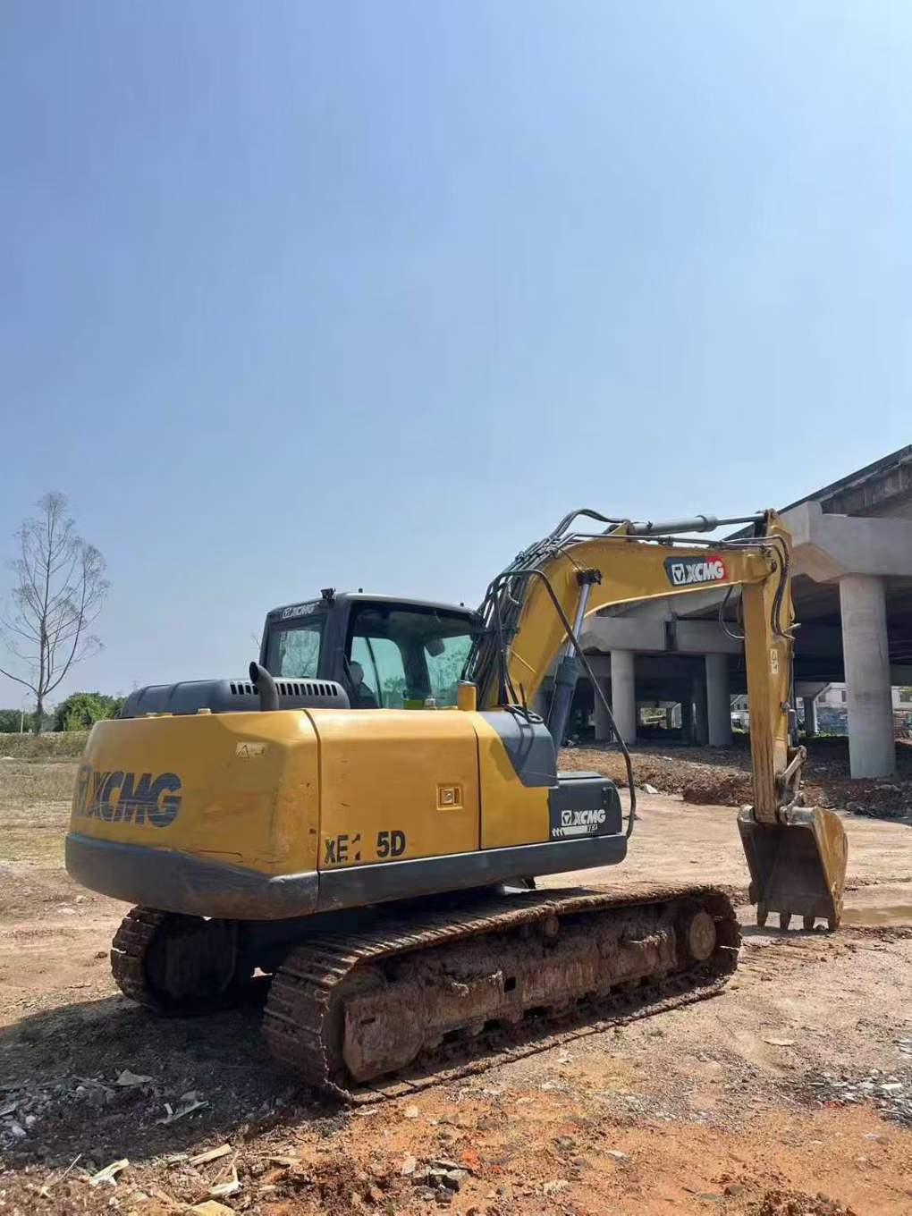 Used XCMG XE135B Excavator 2022 Model / 5