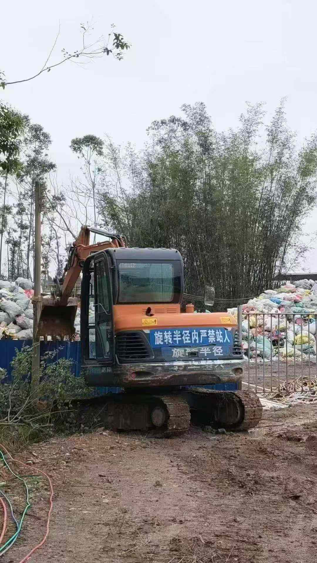 Used Doosan DH60 Excavator 2023 Model / 3