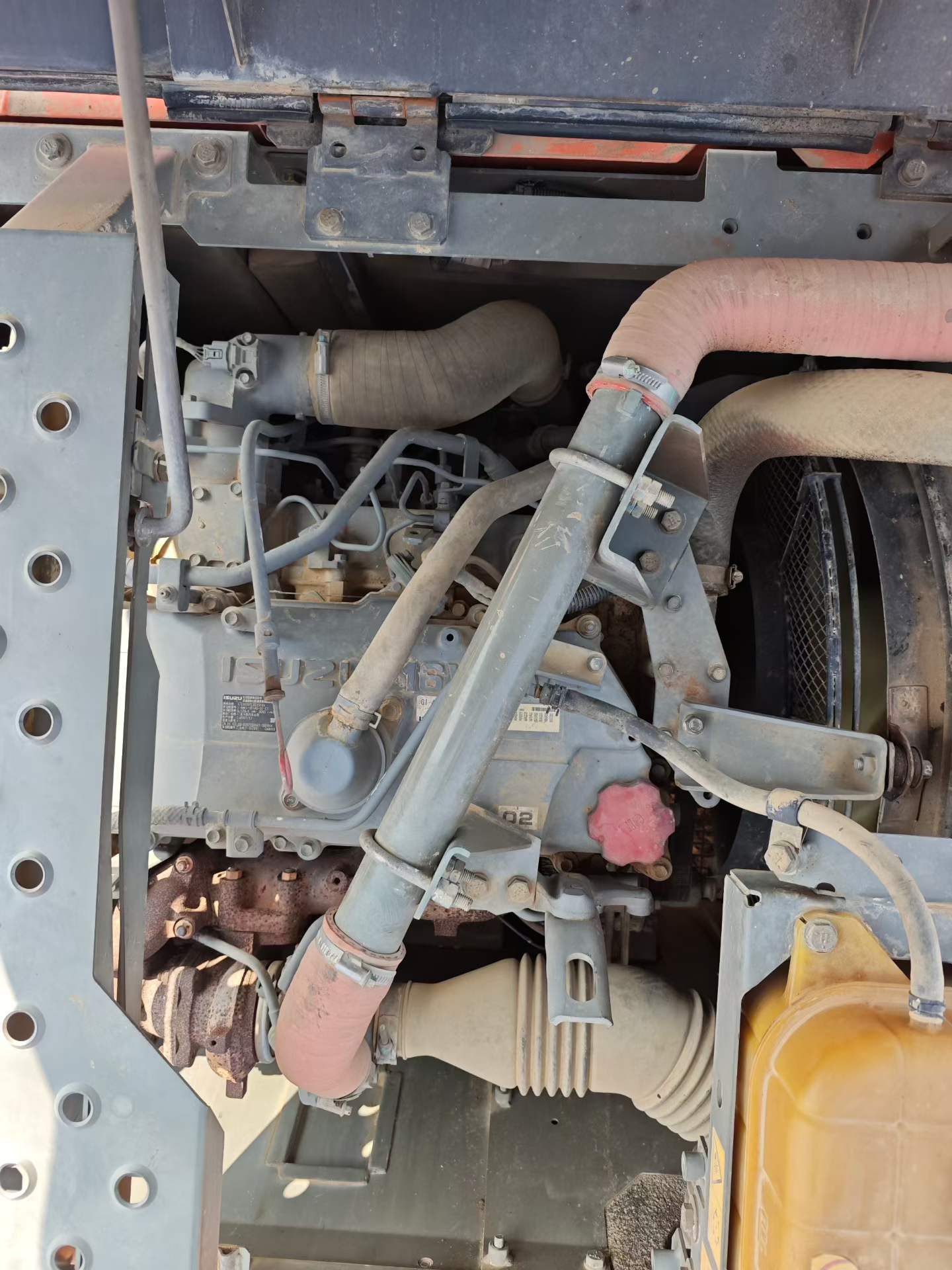 Used Hitachi ZH200-5A Excavator 2018 Model / 6