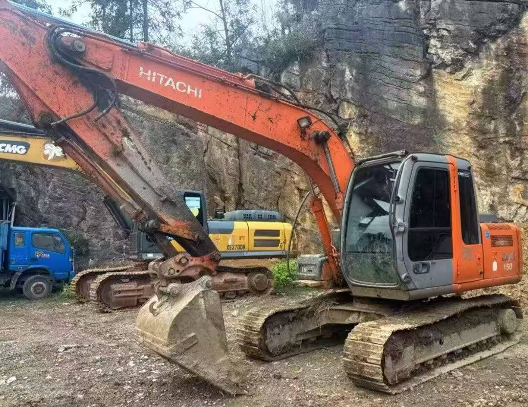 Used Hitachi EX120 Excavator 2016 Model / 4