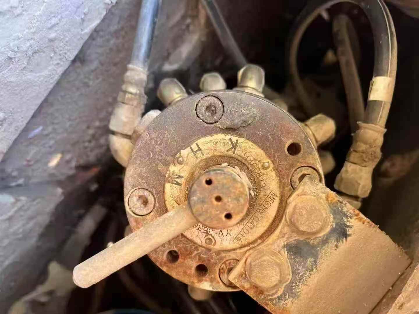 Compre Escavadeira Hitachi EX75-3 Usada / 8