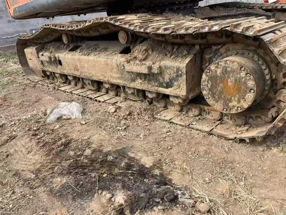 Used Hitachi ZX330-5B Excavator 2016 Model / 4