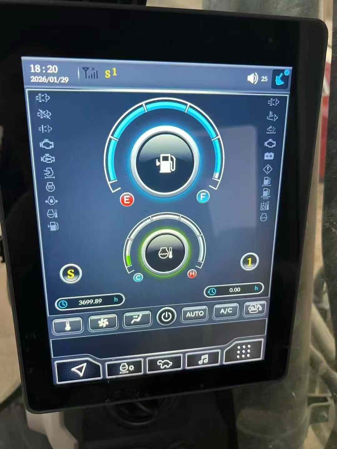 Used Sany SY205C Excavator 2021 Model / 3