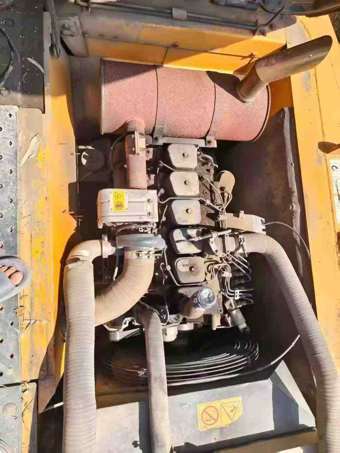 Used Hyundai R215-9C Excavator 2016 Model / 3