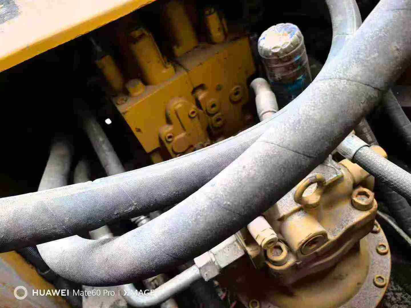 Used Sany SY200C Excavator 2021 Model / 10