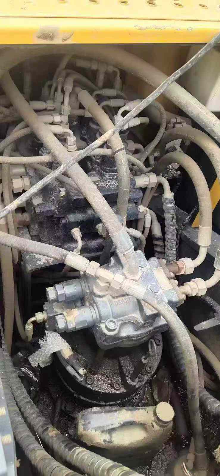 Used XCMG XE135B Excavator 2019 Model / 9