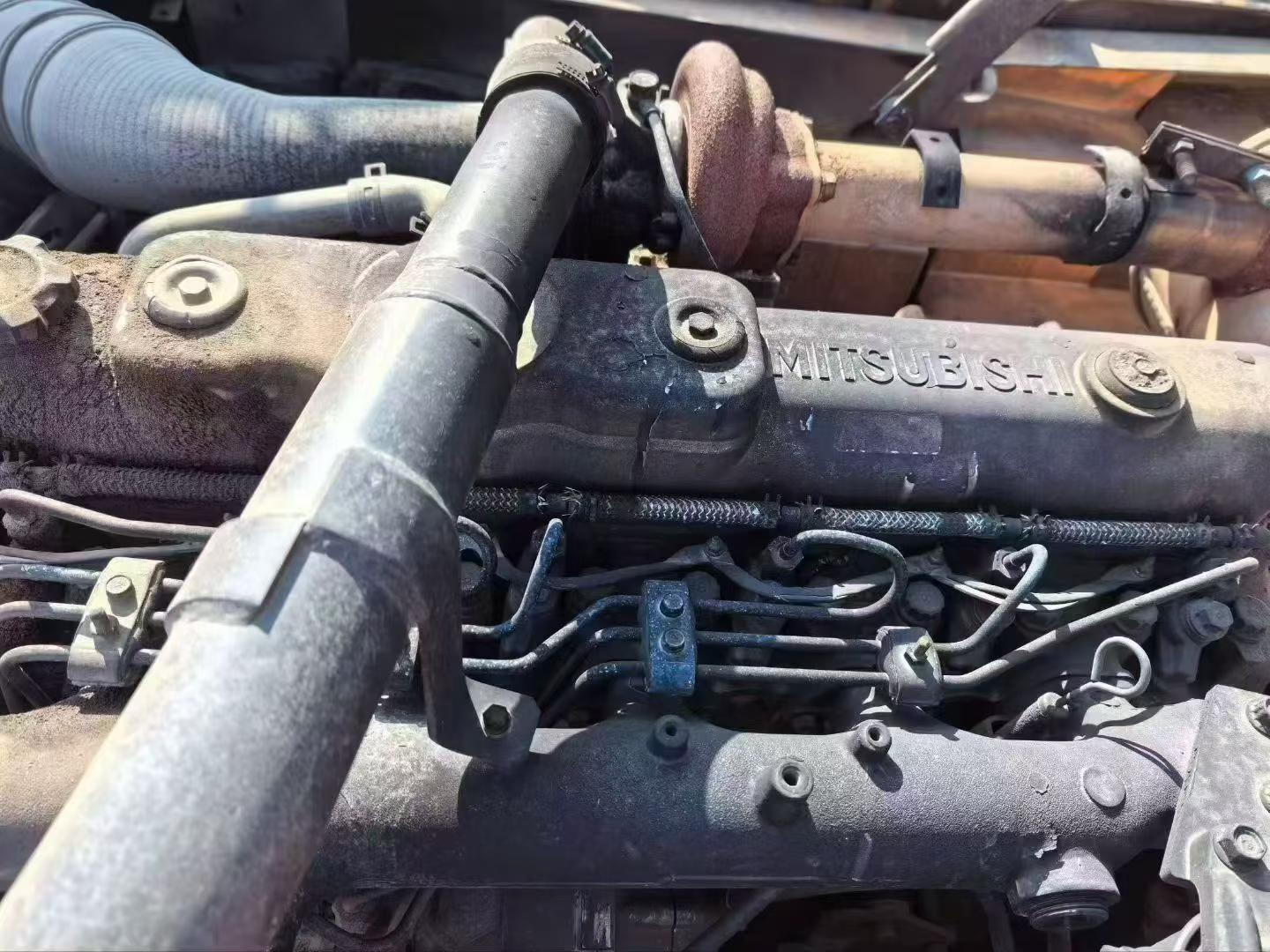 Used Sany SY205C Excavator 2012 Model / 8