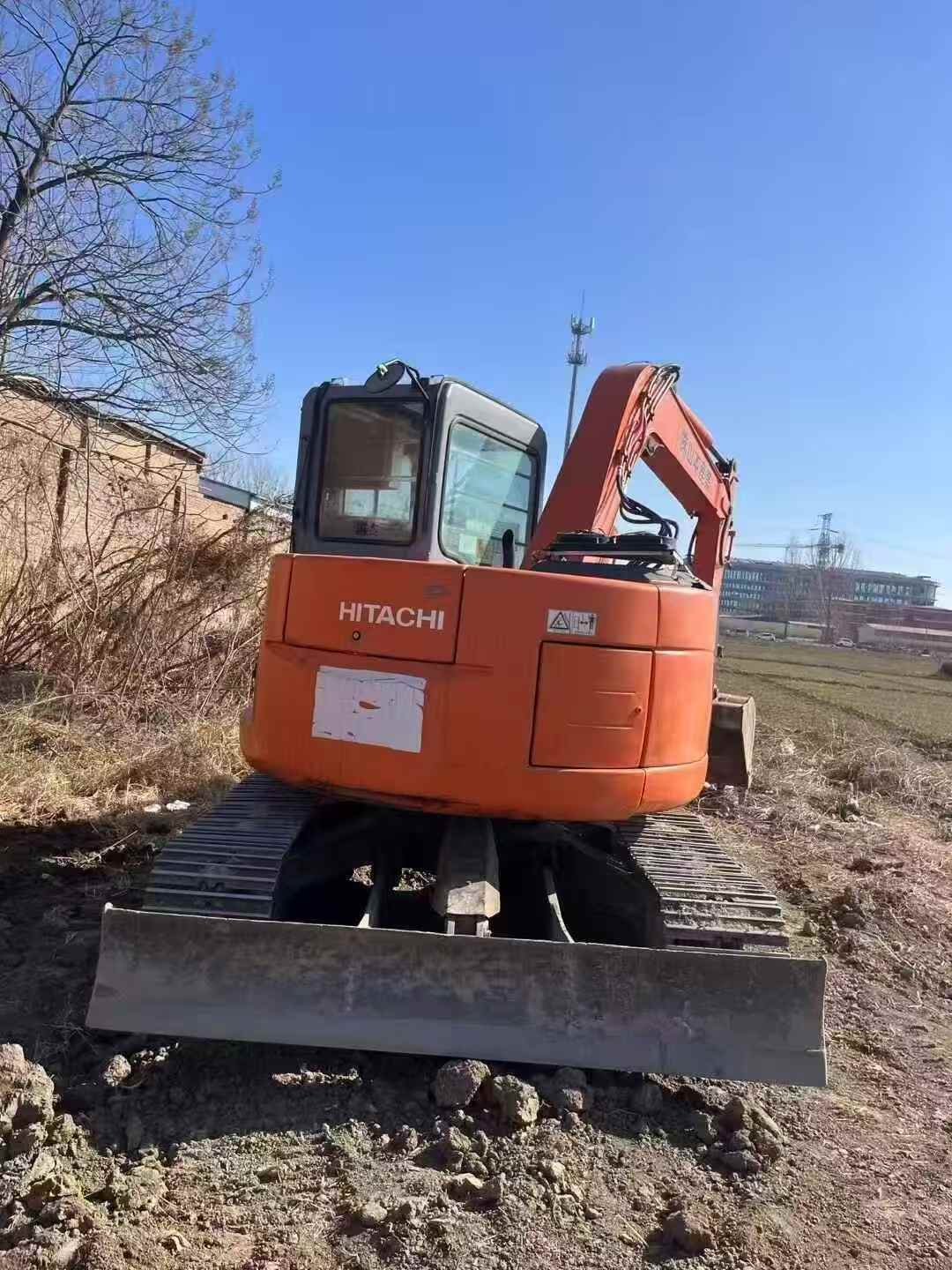 Compre Escavadeira Hitachi EX75-3 Usada / 3