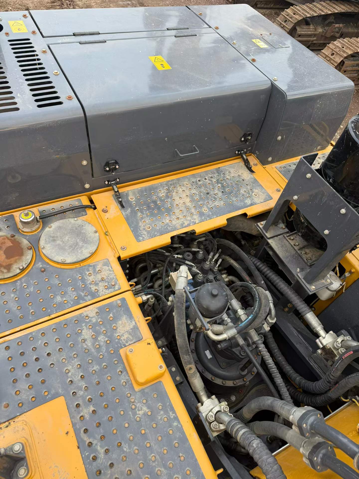 Used XCMG LW580GV Excavator 2022 Model / 5