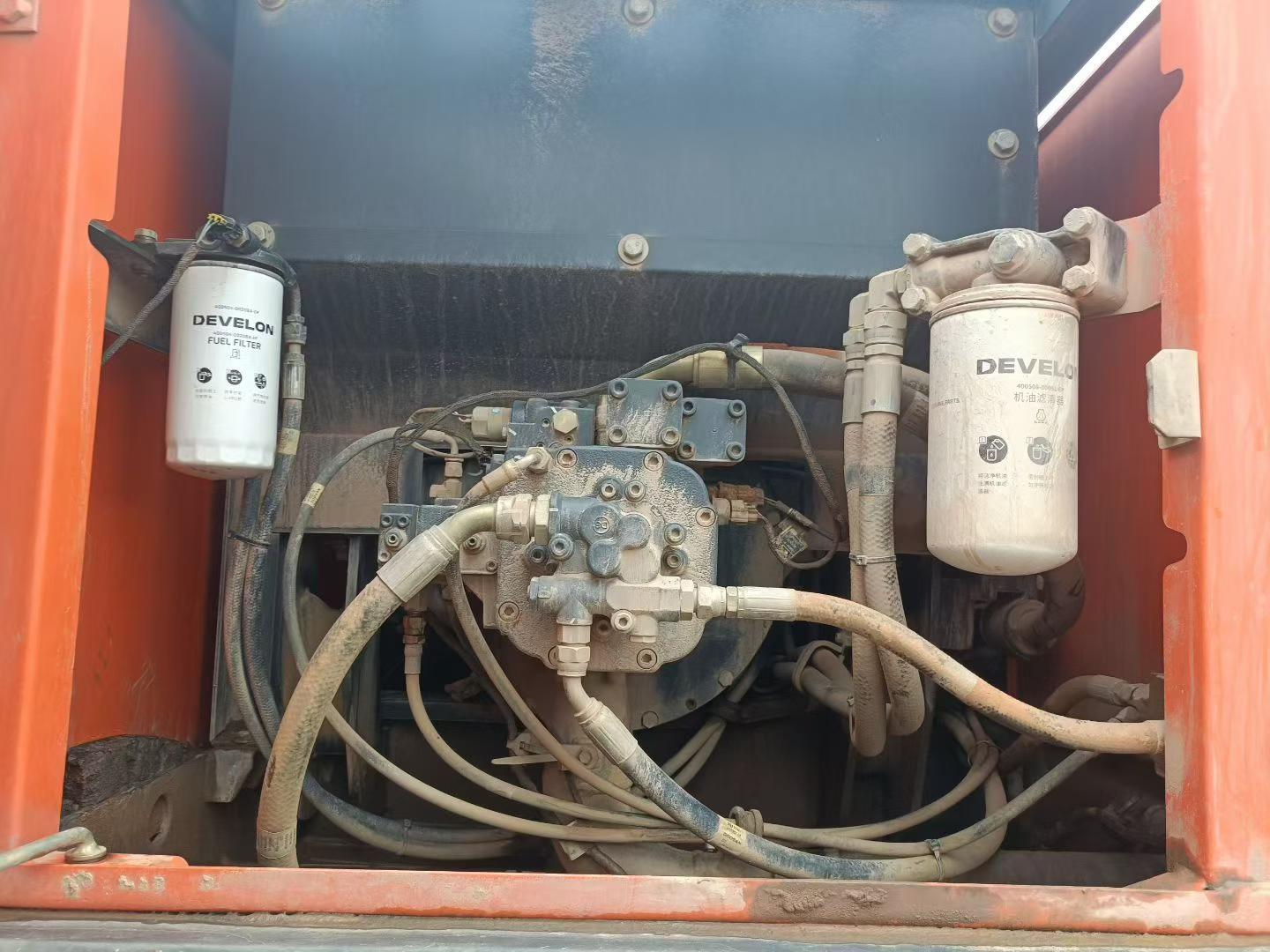 Used Doosan DH215-9 Excavator 2016 Model / 6