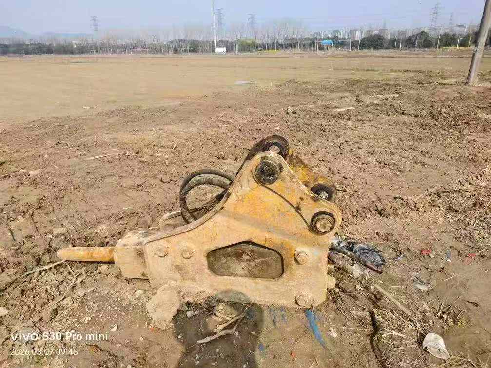 Used XCMG XE135B Excavator 2019 Model / 6