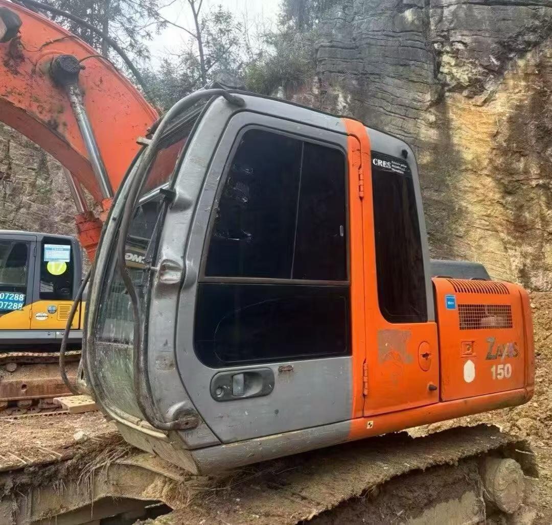 Used Hitachi EX120 Excavator 2016 Model / 8