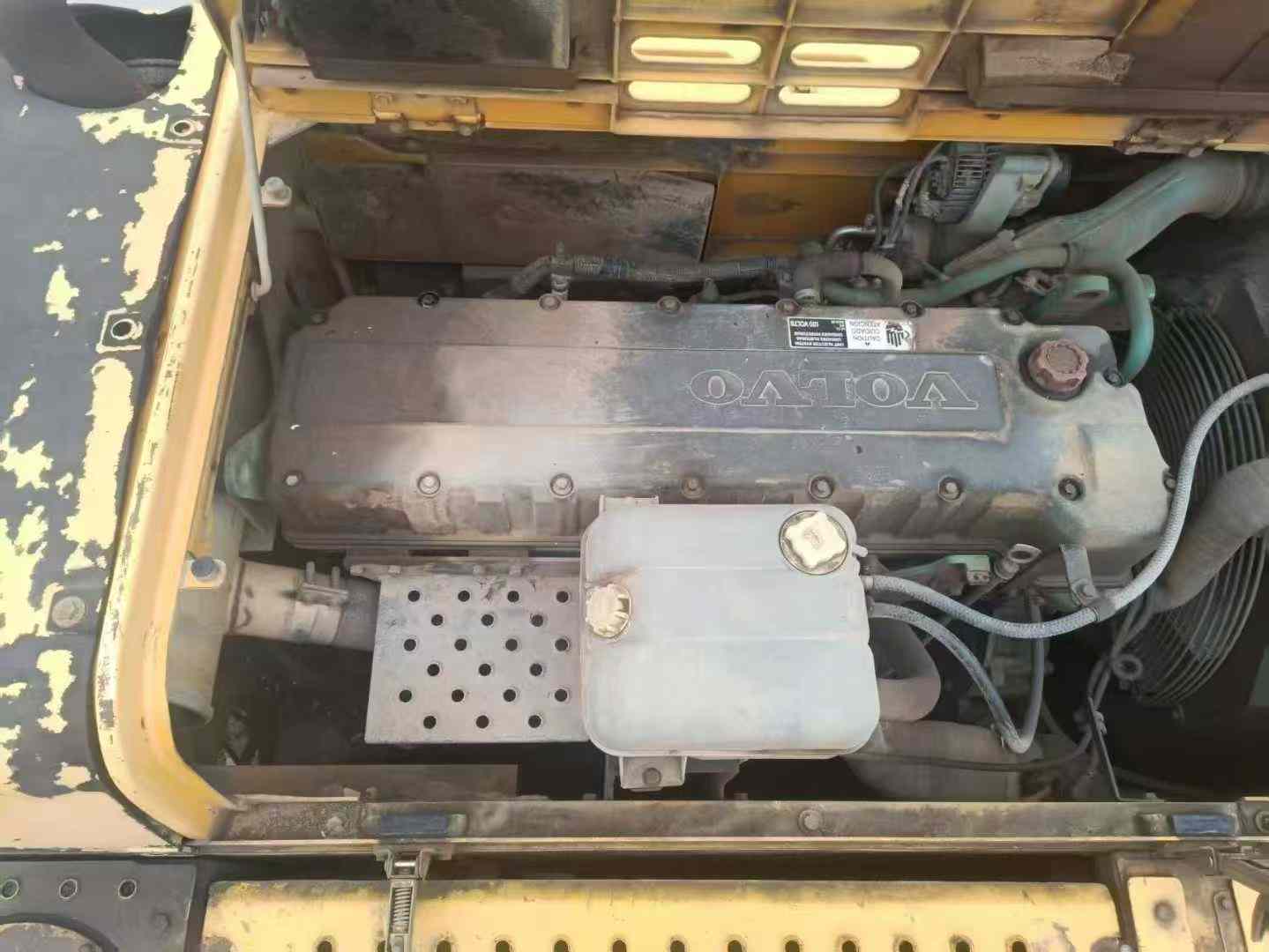 Used Volvo EC360BL Excavator 2012 Model / 5