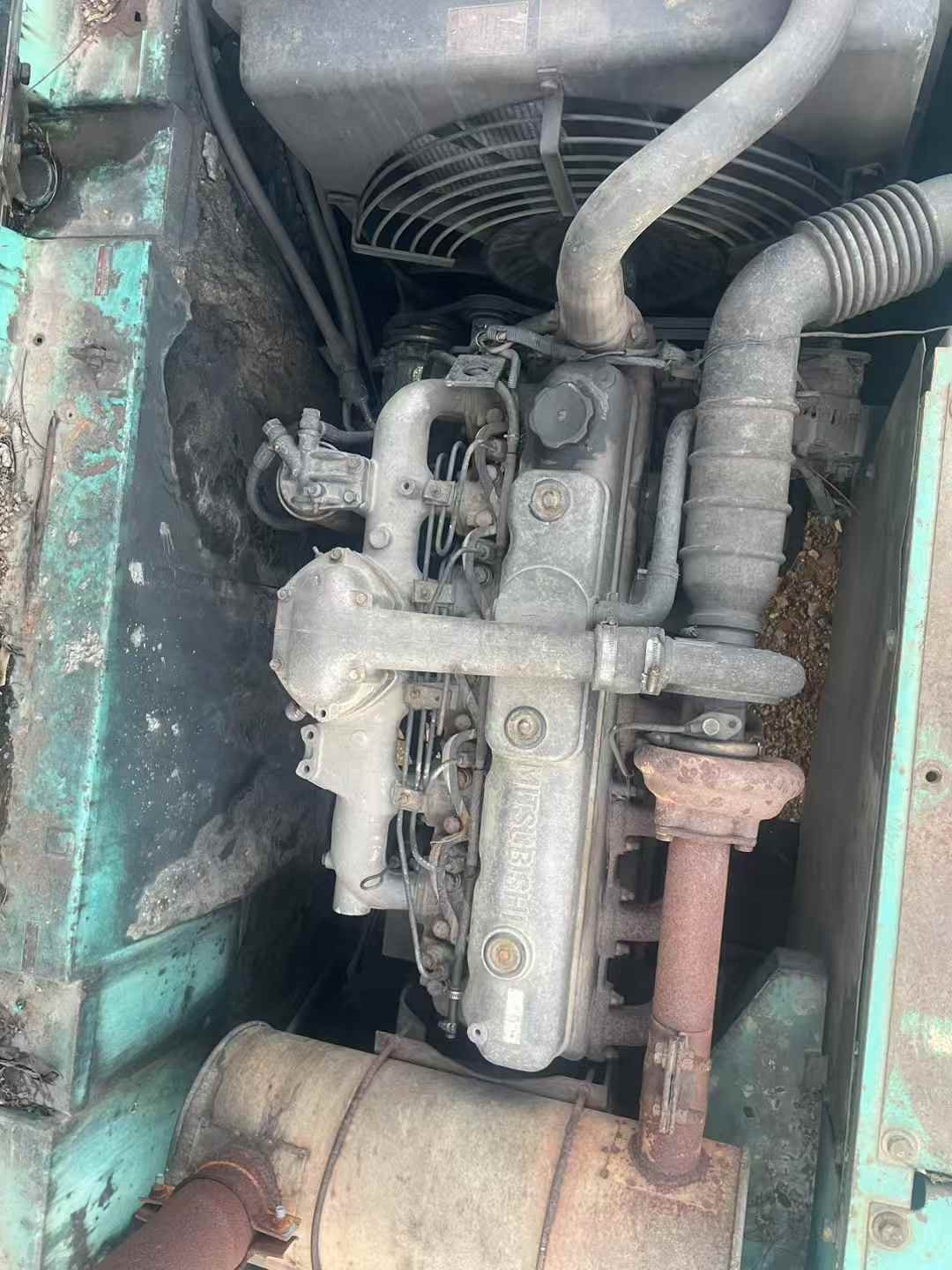 Used Kobelco SK200-5.5 Excavator 2016 Model / 2