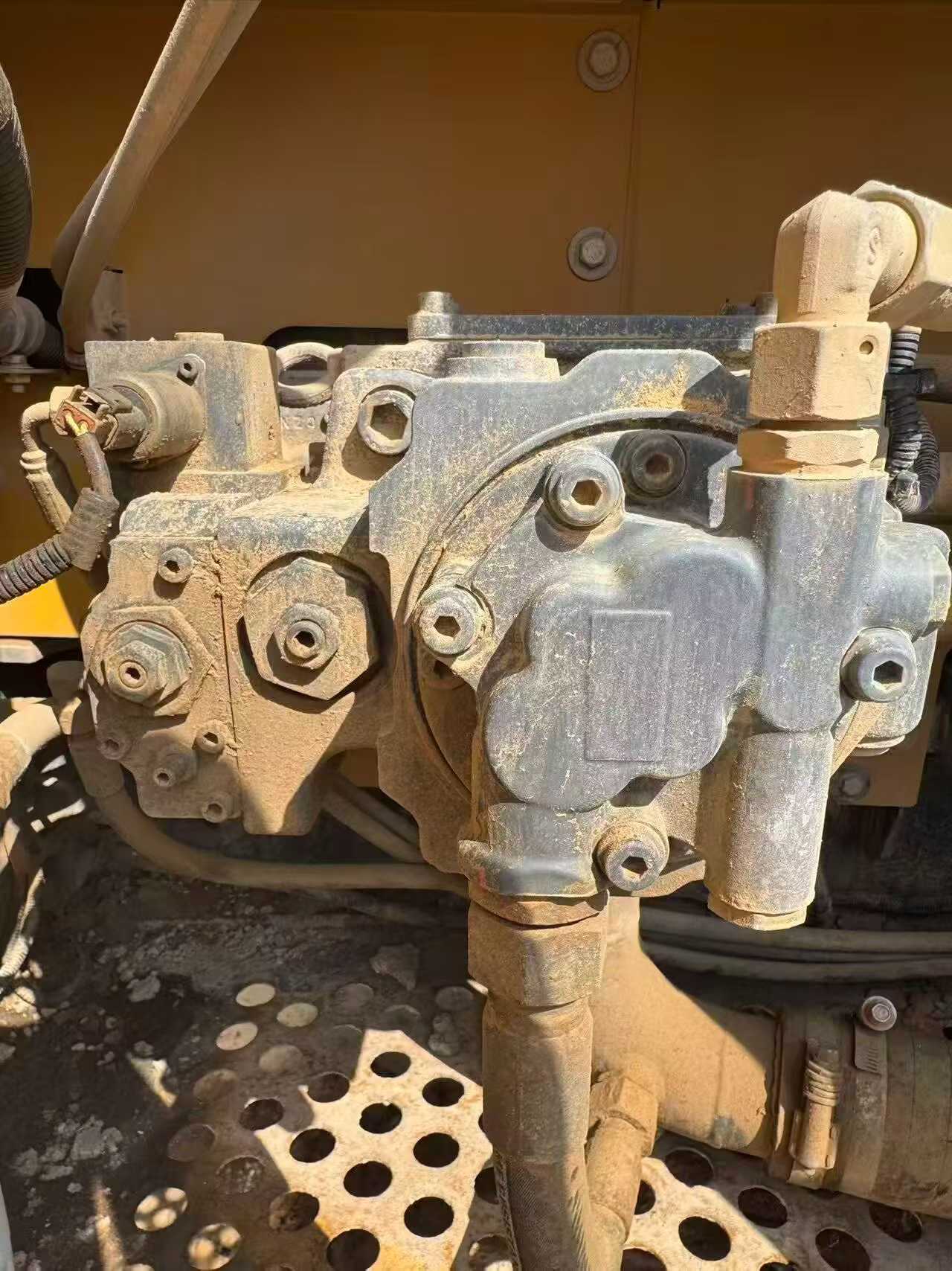 Used XCMG XE135B Excavator 2023 Model / 2