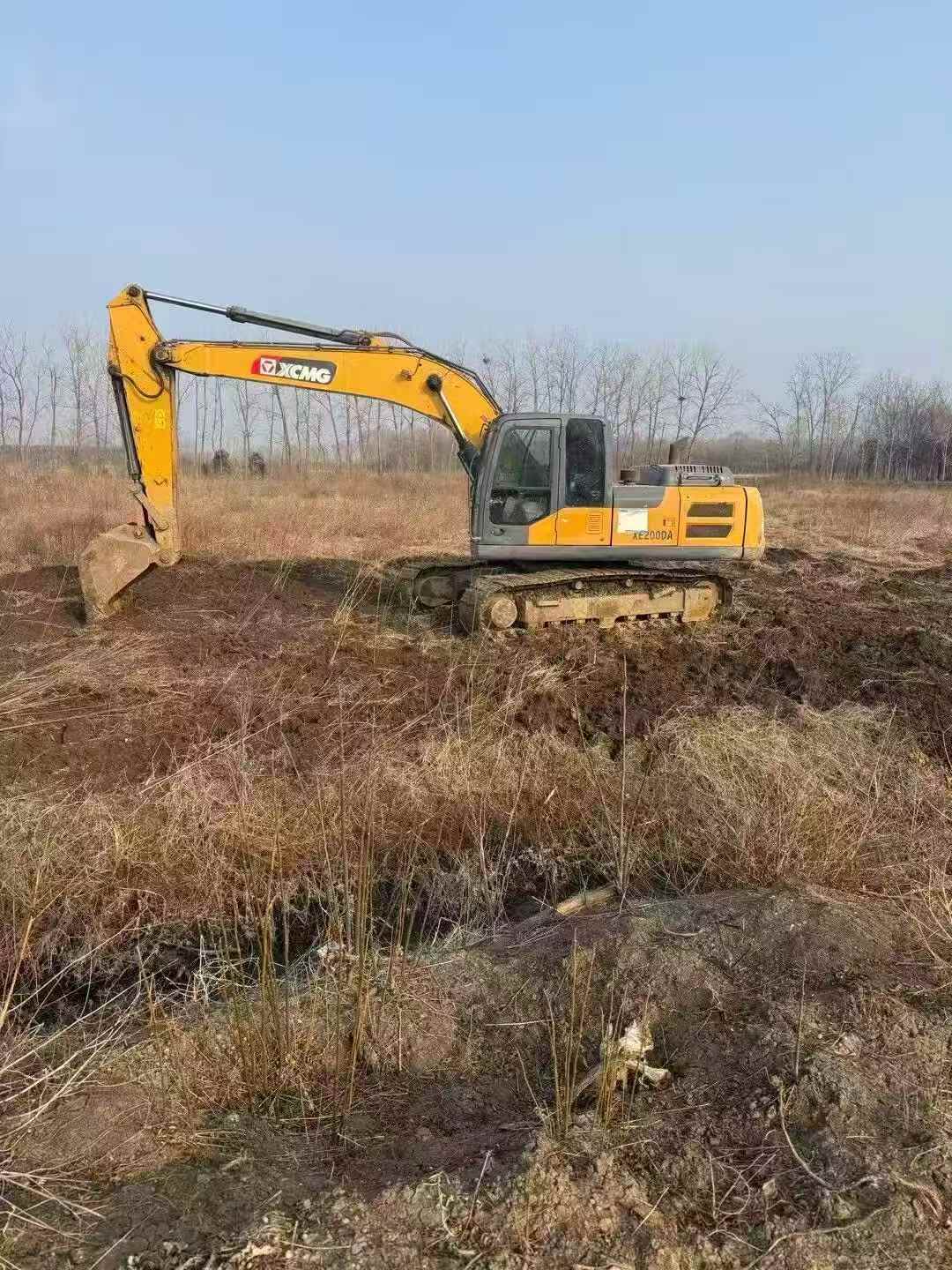 Used XCMG XE200 Excavator 2021 Model / 4