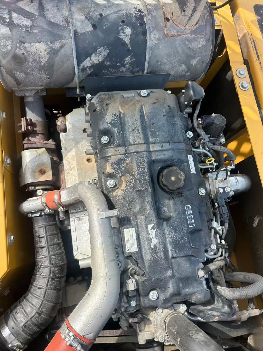 Used Sany SY200C Excavator 2021 Model / 8