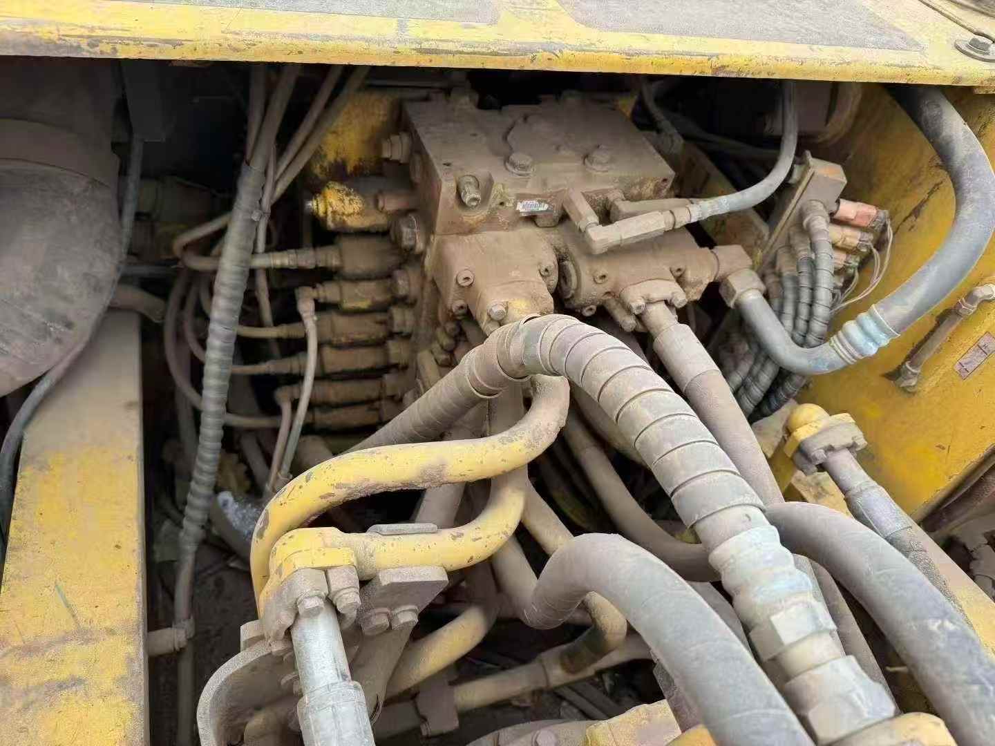 Used Komatsu PC360-7 Excavator 2013 Model / 6