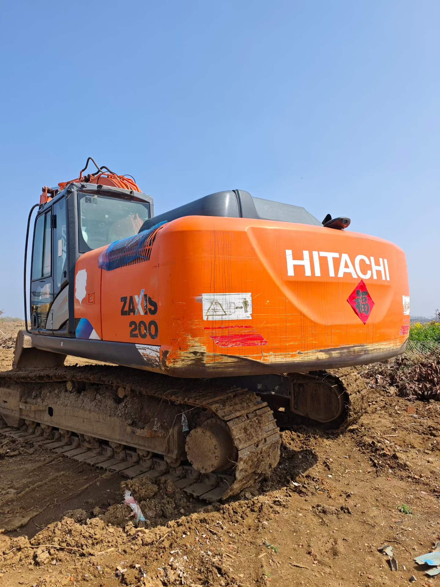 Used Hitachi ZH200-5A Excavator 2018 Model / 3