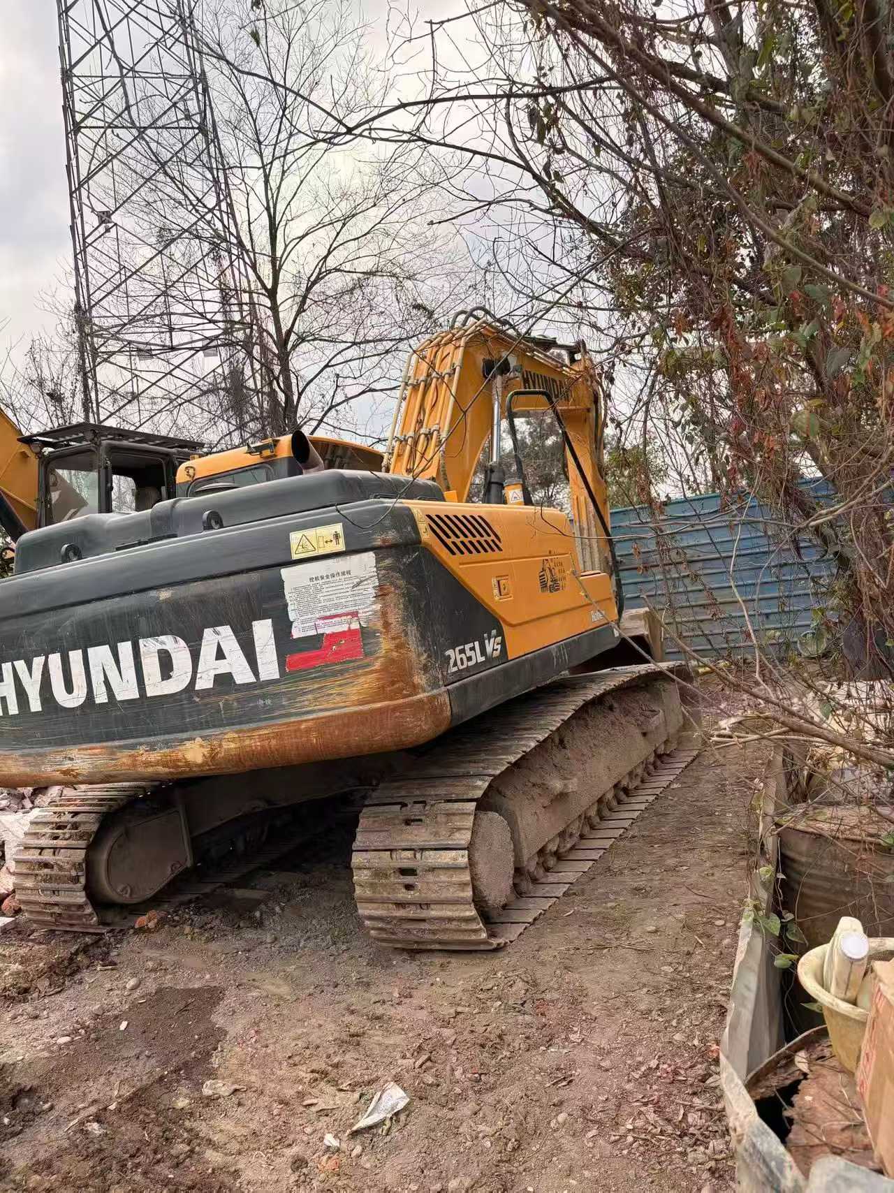 Used Hyundai R225-7 Excavator 2020 Model / 2