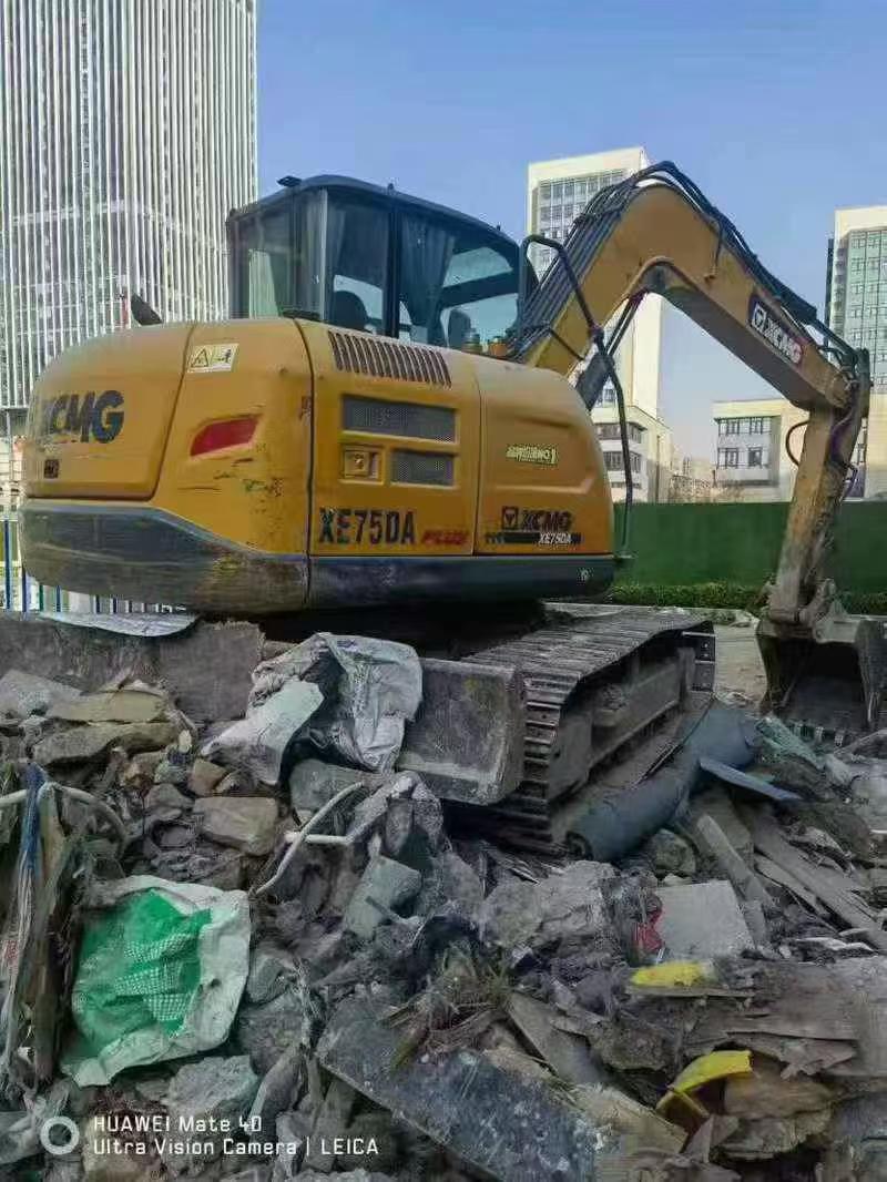Used XCMG XE75C Excavator 2022 Model / 9