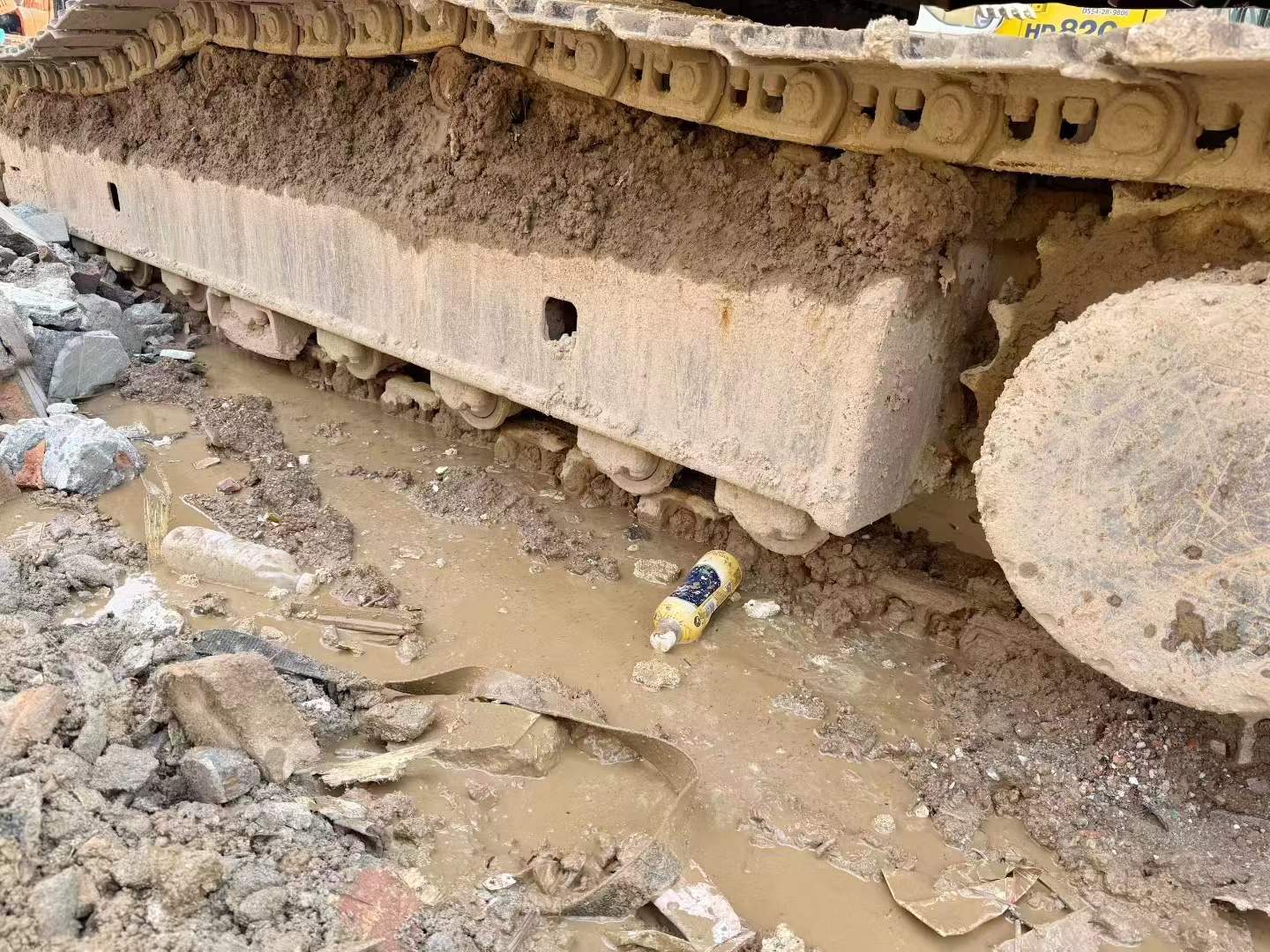 Used Kobelco SK210 Excavator 2016 Model / 9