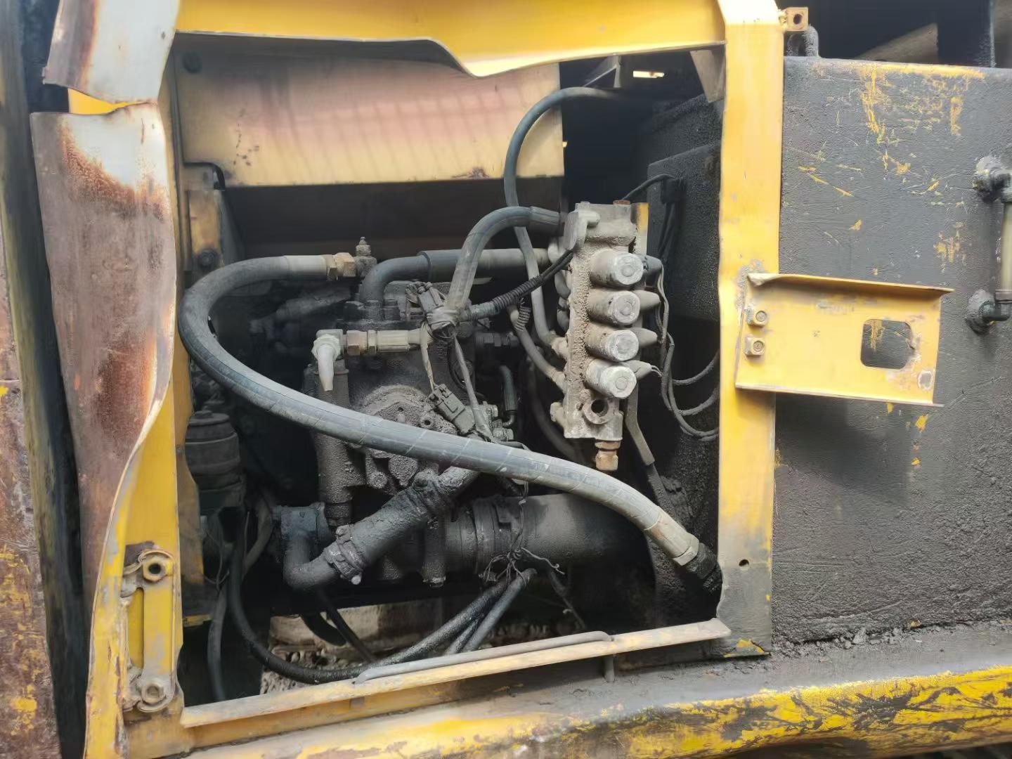 Used Komatsu PC120-6 Excavator 2016 Model / 3