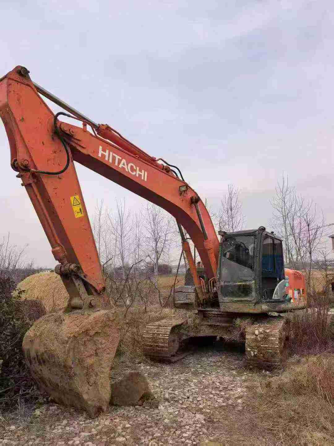 Used Hitachi ZH200-5A Excavator 2019 Model / 2