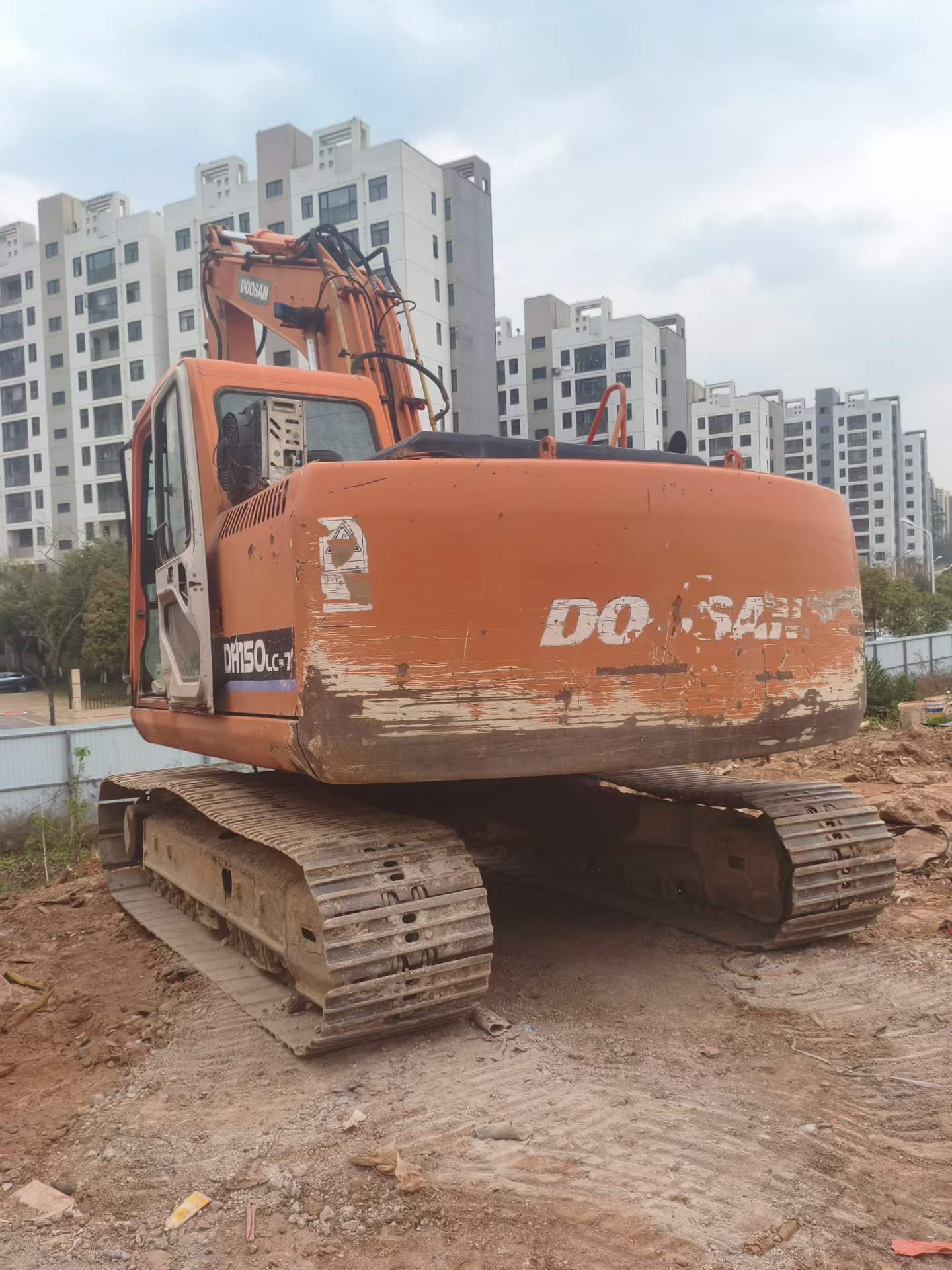 Used Doosan DH150 Excavator 2016 Model / 2