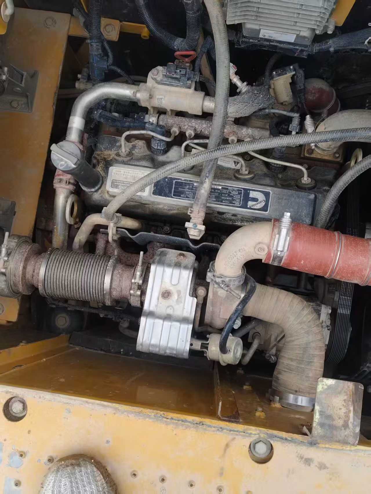 Used XCMG XE135B Excavator 2023 Model / 3