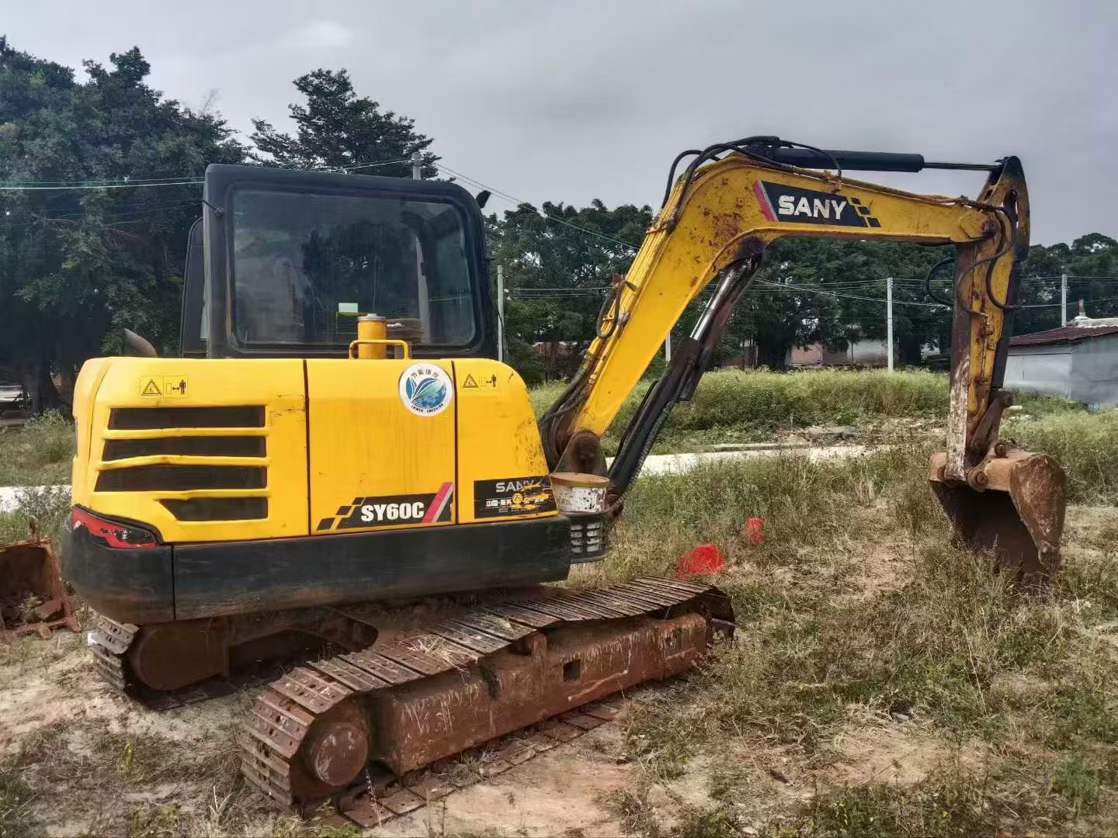 Used Sany SY55 Excavator 2014 Model / 2
