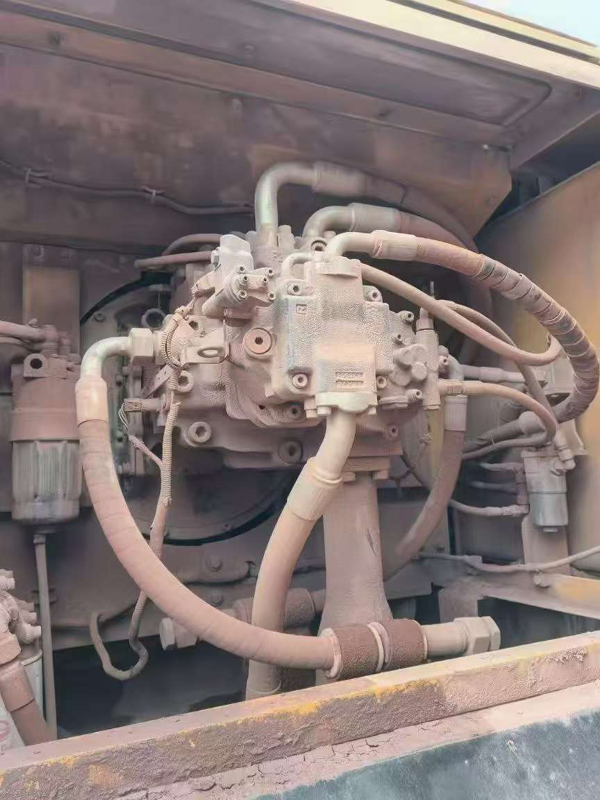 Compre Escavadeira Sany SY485C Usada / 5